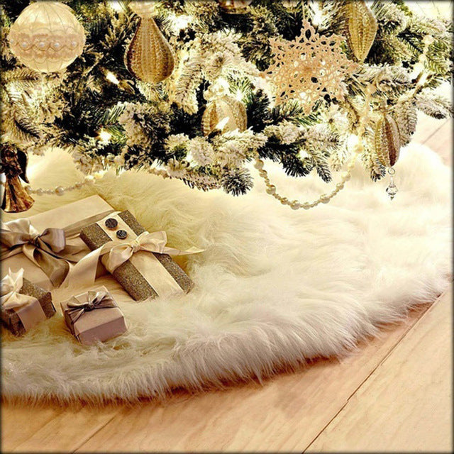 Christmas Tree Decoration - Faux Fur Christmas Tree Skirt -  White - for Merry Christmas Party