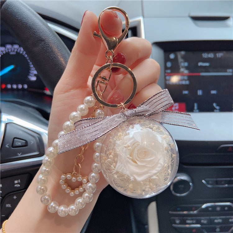 Handmade Immortal Flower Keychains - Plastic Pearl Strings - Perfect Clothing and Bag Accessories Gifts ( One Piece )