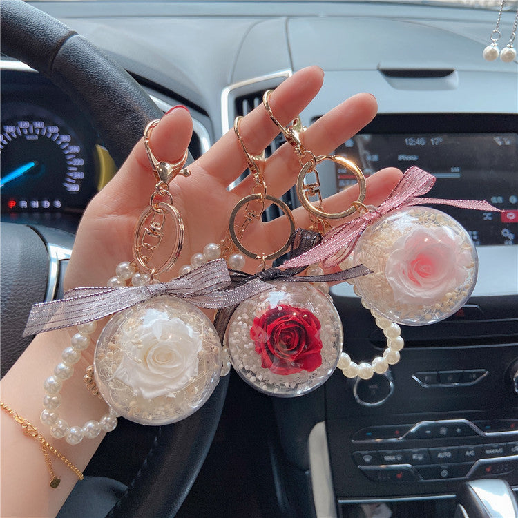 Handmade Immortal Flower Keychains - Plastic Pearl Strings - Perfect Clothing and Bag Accessories Gifts ( One Piece )