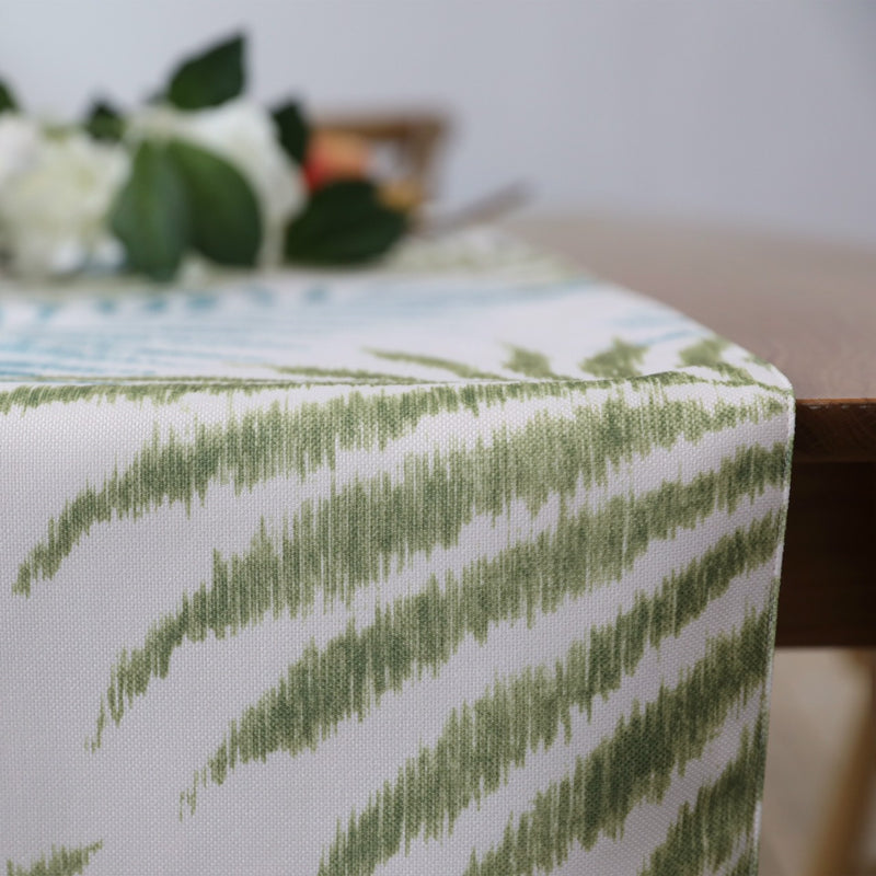 Tropical Leaves - Table Runners for Family Dinner - Banquet - Parties and Celebrations - Tropical Plant Table Decor